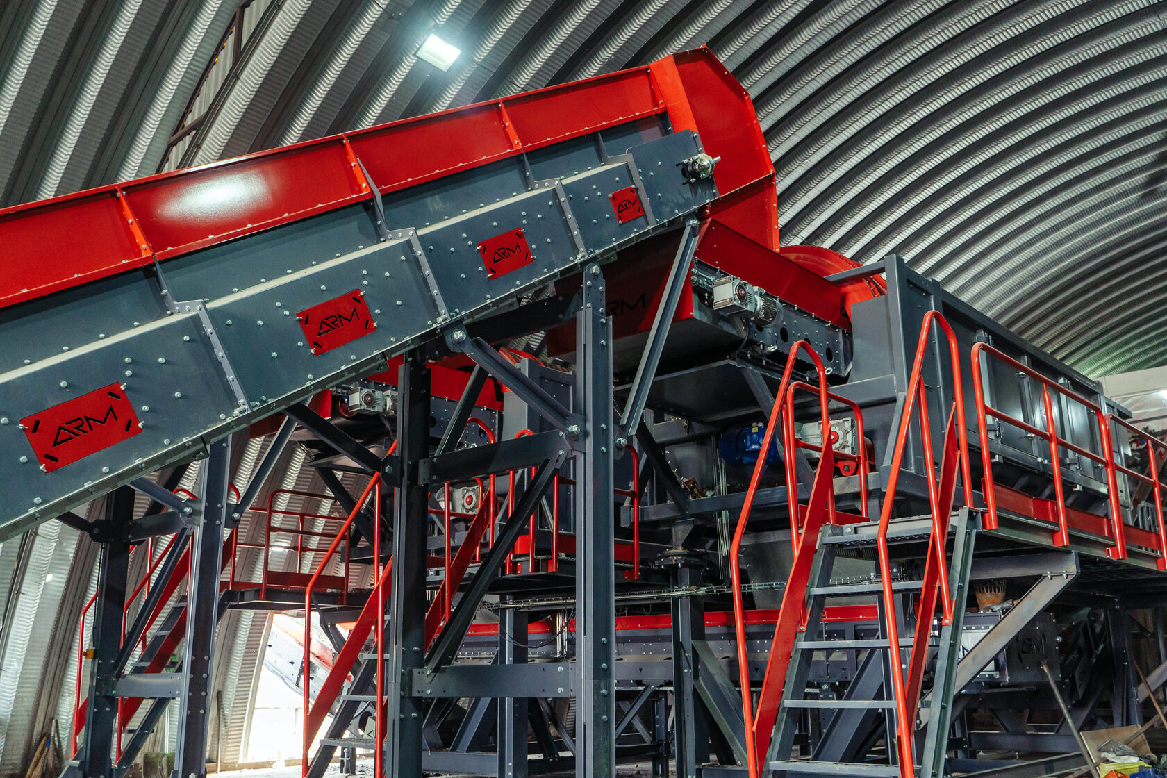 Sorting belt conveyor